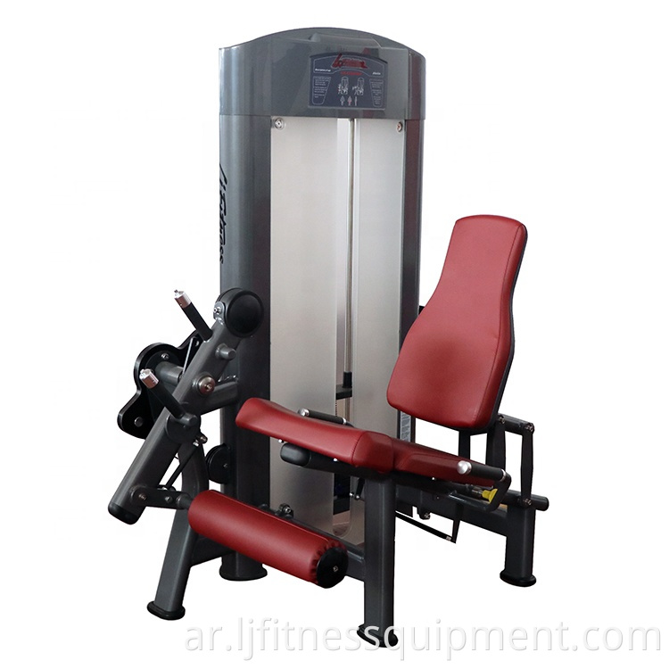 leg extension machine